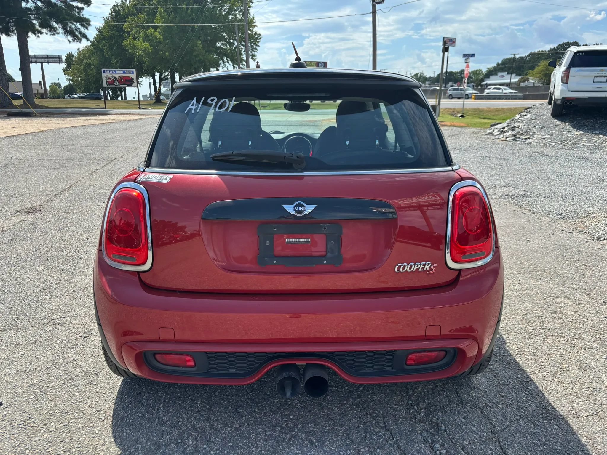 Used 2017 MINI Cooper S FWD image 4
