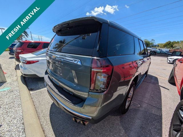 Used 2023 Chevrolet Suburban Premier image 4