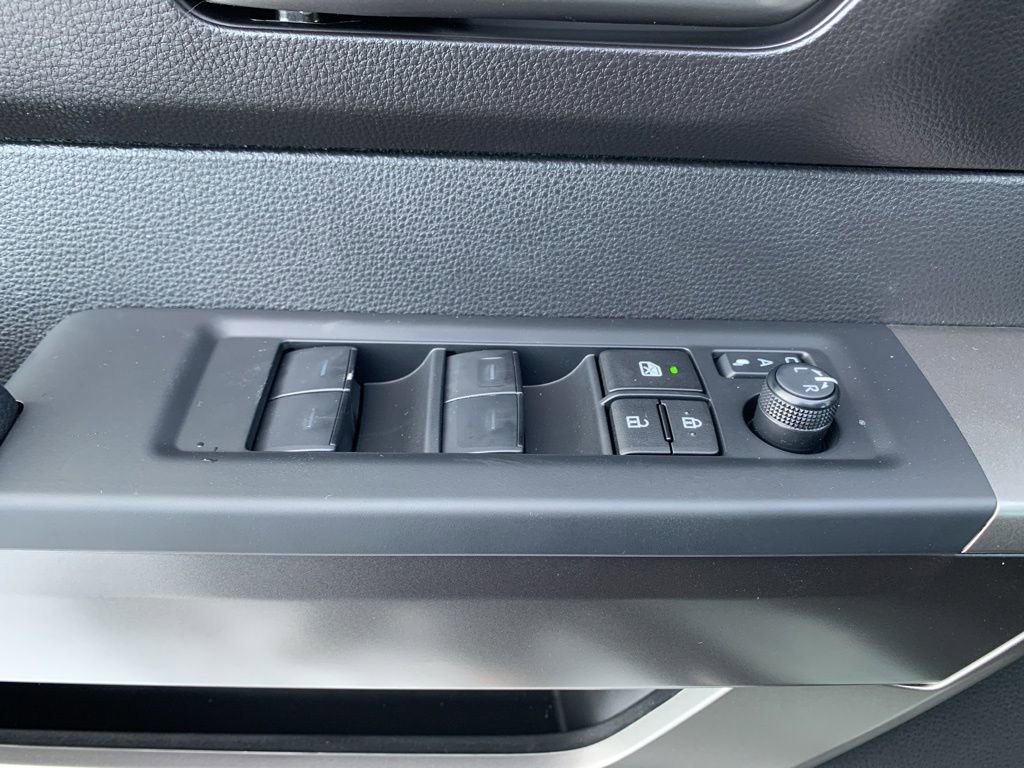 New 2026 Toyota Tundra SR5 image 12