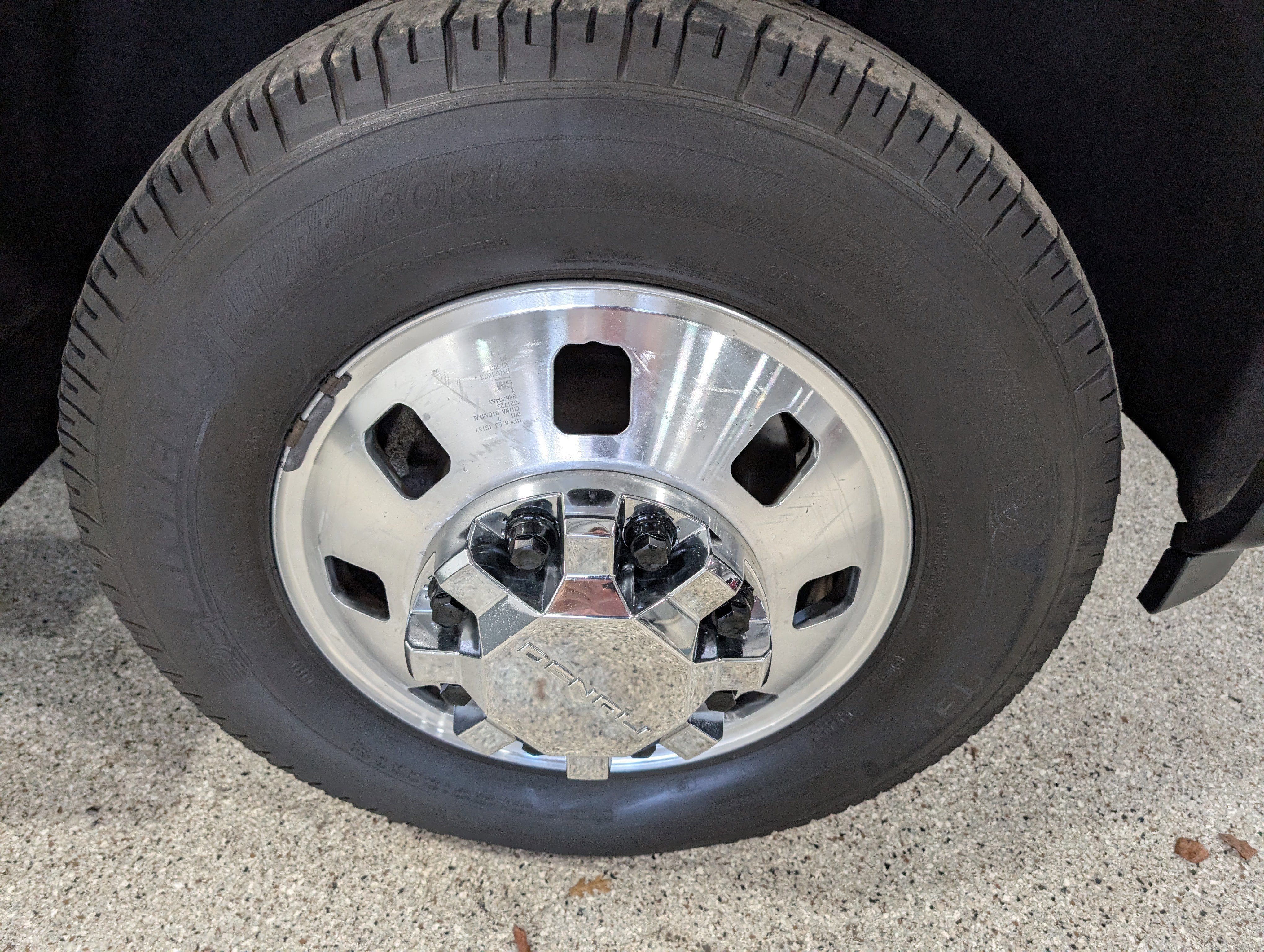 Used 2024 GMC Sierra 3500 Denali w/ Denali Reserve Package image 16