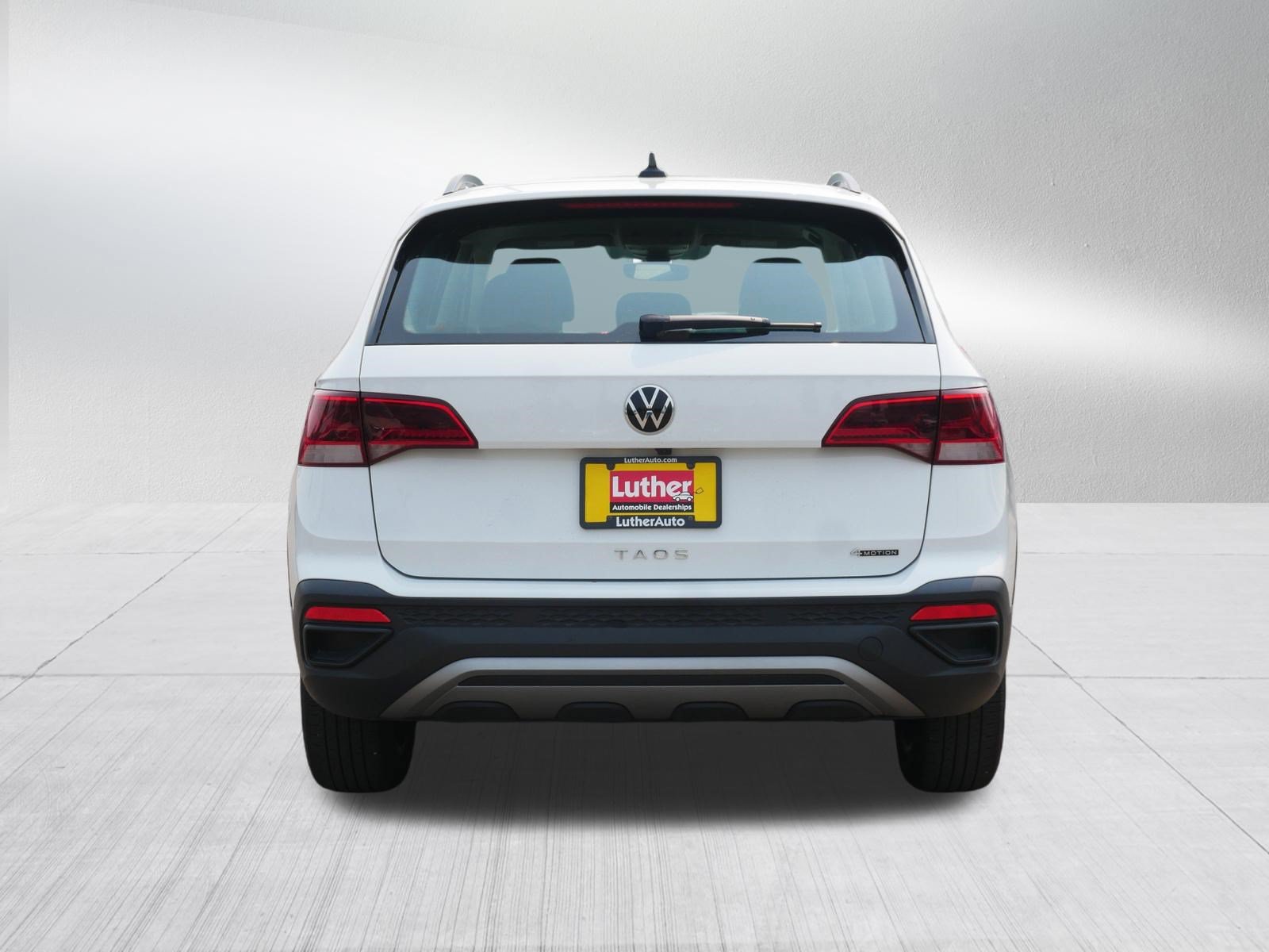 Used 2024 Volkswagen Taos S AWD/4WD image 6