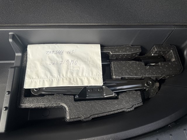 Used 2023 Hyundai Santa Fe SEL AWD/4WD image 37