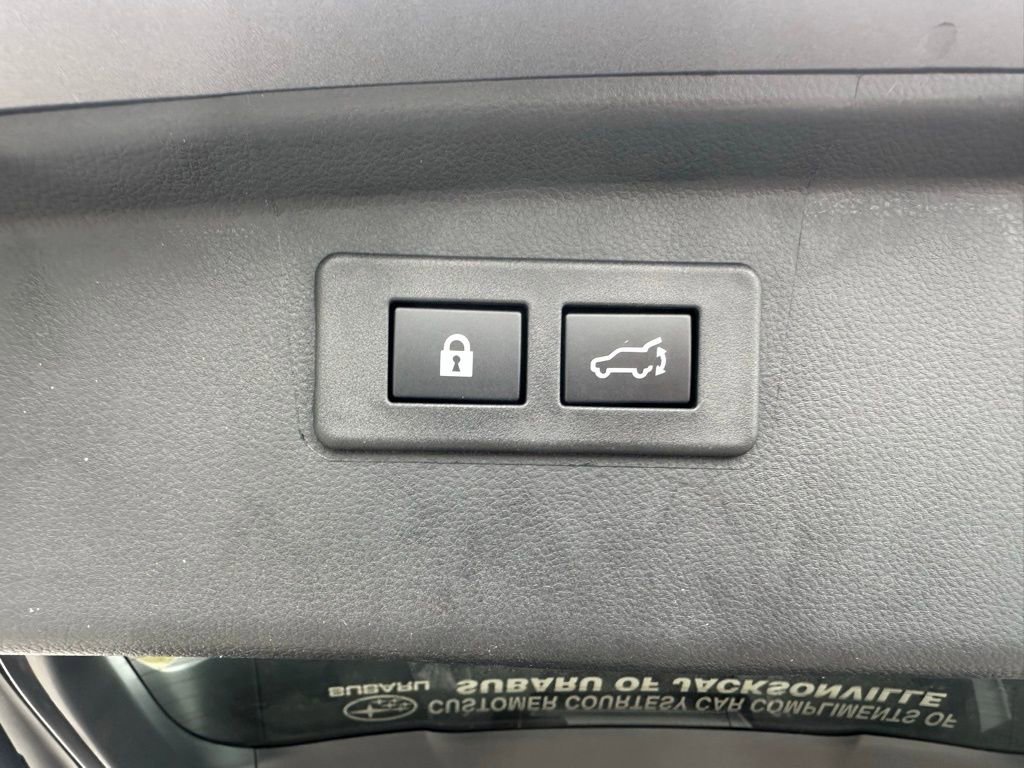 Used 2025 Subaru Outback Limited w/ Popular Package #2 image 8