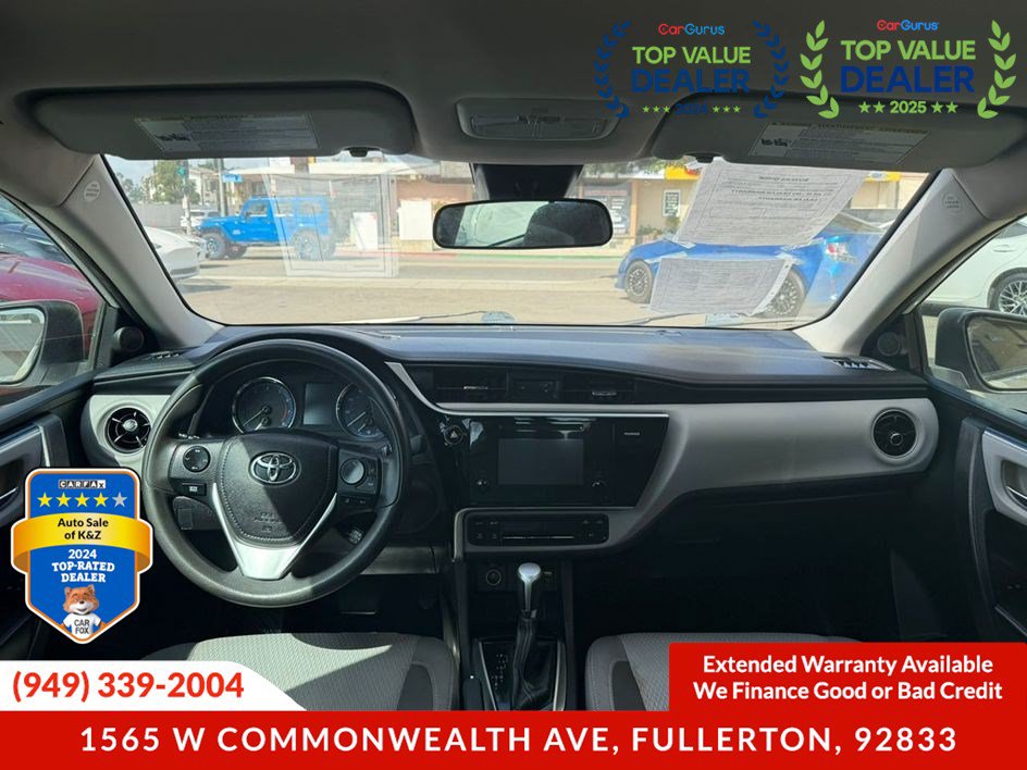 Used 2017 Toyota Corolla LE w/ Carpet Mat Package (TMS) FWD image 28