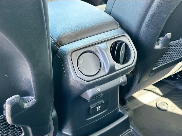 New 2026 Jeep Wrangler Unlimited Sahara AWD/4WD image 19
