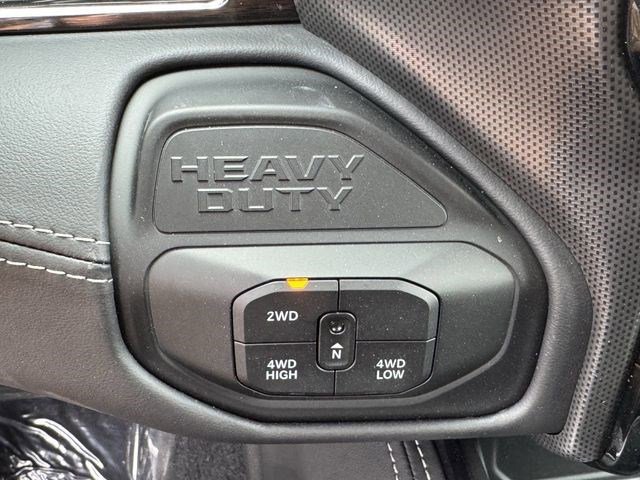 New 2026 RAM 2500 Limited AWD/4WD image 19
