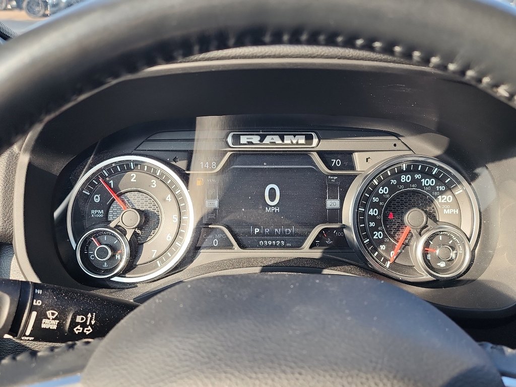 Used 2022 RAM 1500 Big Horn AWD/4WD image 11