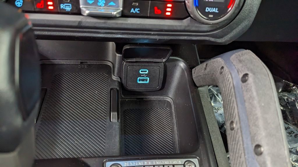 Certified 2025 Ford Bronco Badlands image 29