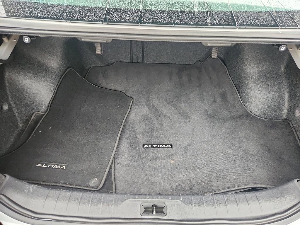 Used 2022 Nissan Altima 2.5 SV image 17