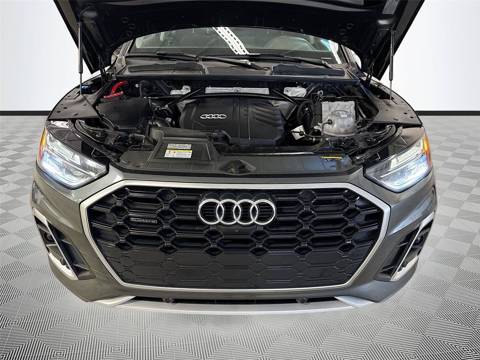 Certified 2023 Audi Q5 2.0T Premium Plus w/ Premium Plus Package AWD/4WD image 31