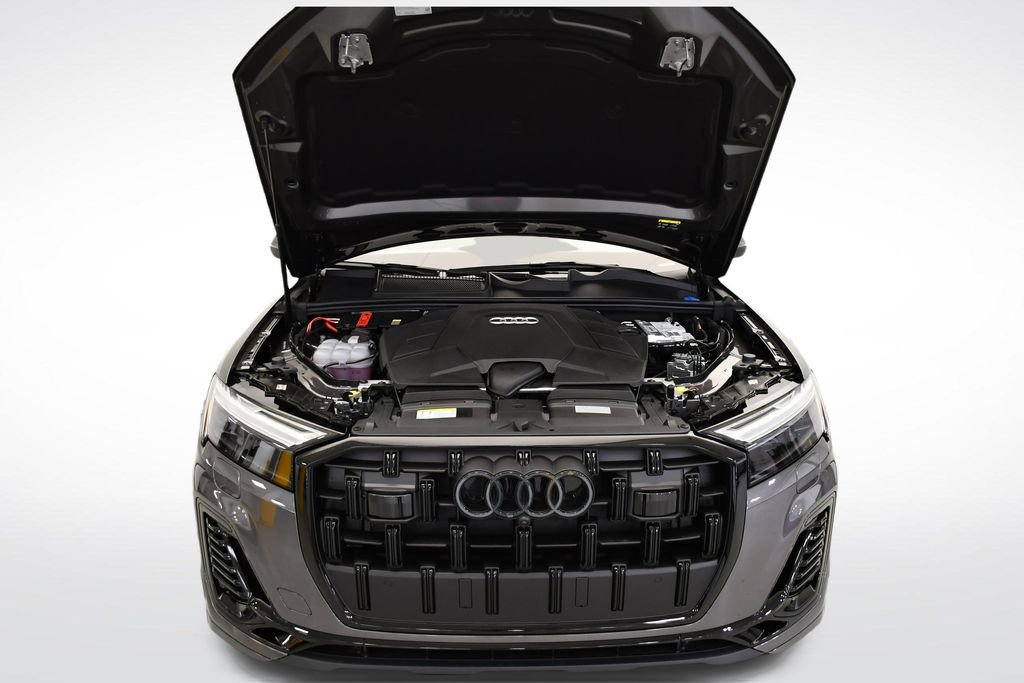Used 2026 Audi Q7 3.0T Premium Plus w/ Premium Plus Package AWD/4WD image 12