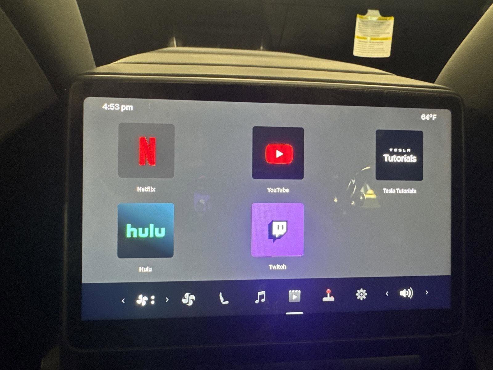 Used 2026 Tesla Model Y AWD image 18