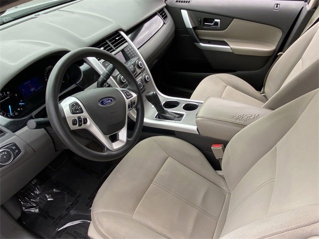 Used 2013 Ford Edge SE image 5
