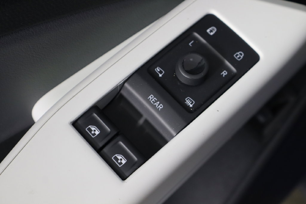 Used 2021 Volkswagen ID.4 1st Edition RWD image 18