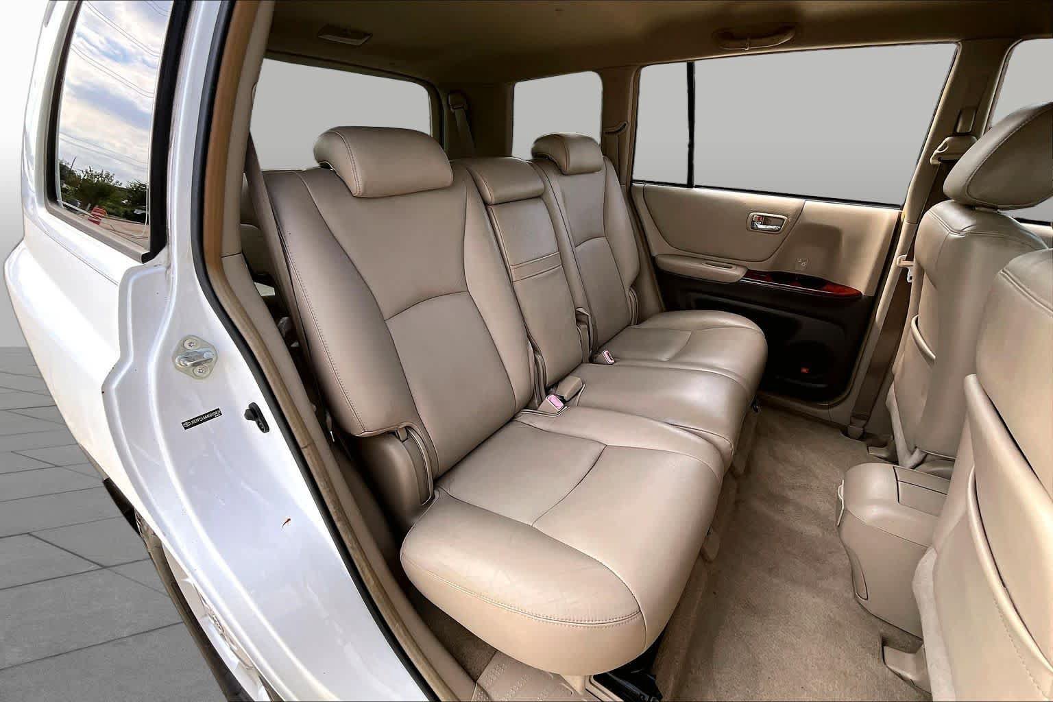 Used 2004 Toyota Highlander Limited FWD image 19