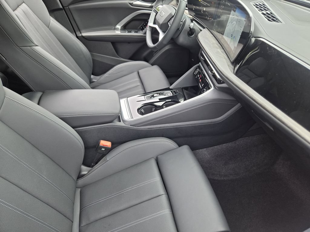 Certified 2025 Audi Q5 Premium Plus AWD/4WD image 18