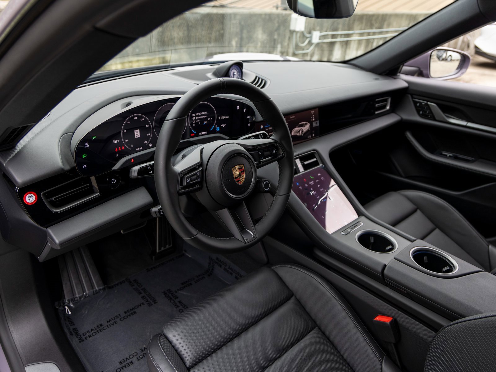 New 2025 Porsche Taycan image 4