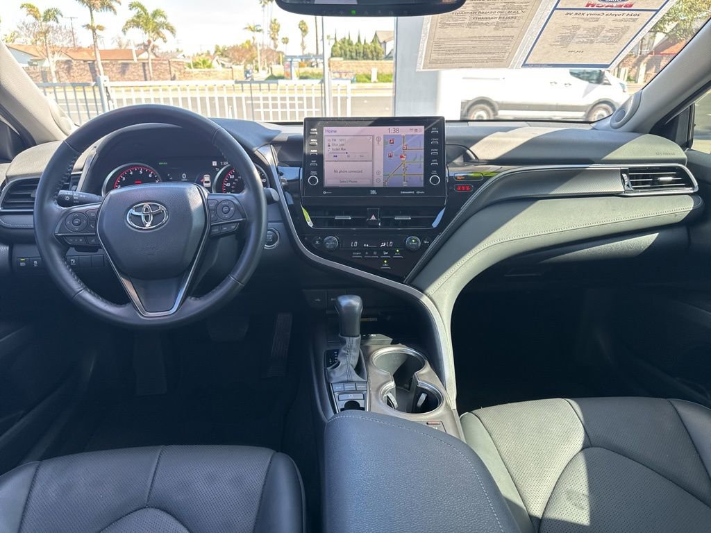 Used 2024 Toyota Camry XSE w/ Navigation Package image 9