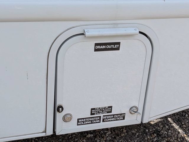 Used 2025 Chevrolet Express 3500 w/ RV Package RWD image 13