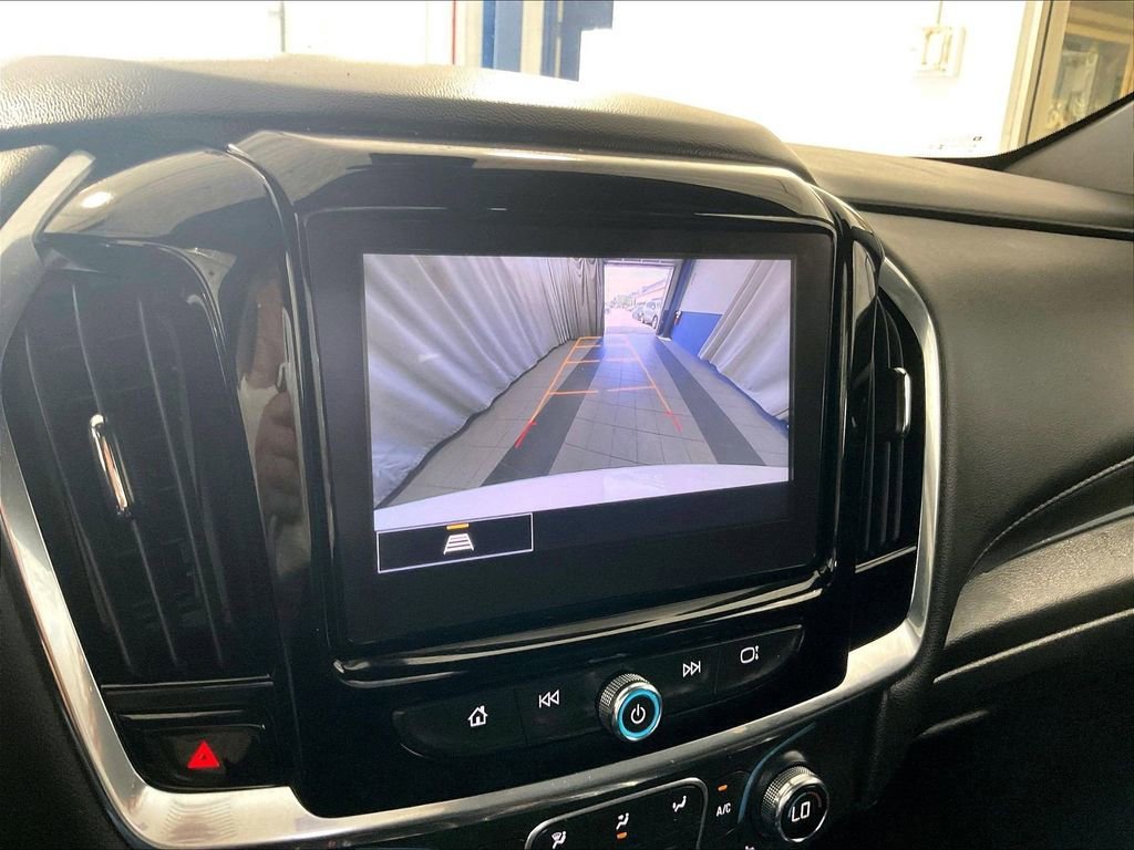 Used 2023 Chevrolet Traverse LT AWD/4WD image 20