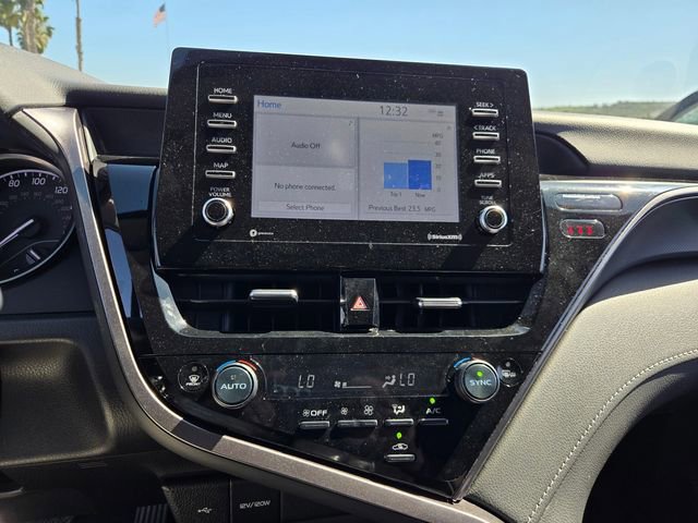 Used 2023 Toyota Camry SE image 20