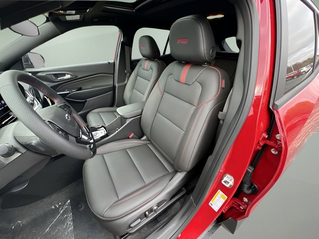New 2026 Chevrolet Trax RS w/ Sunroof Package image 19