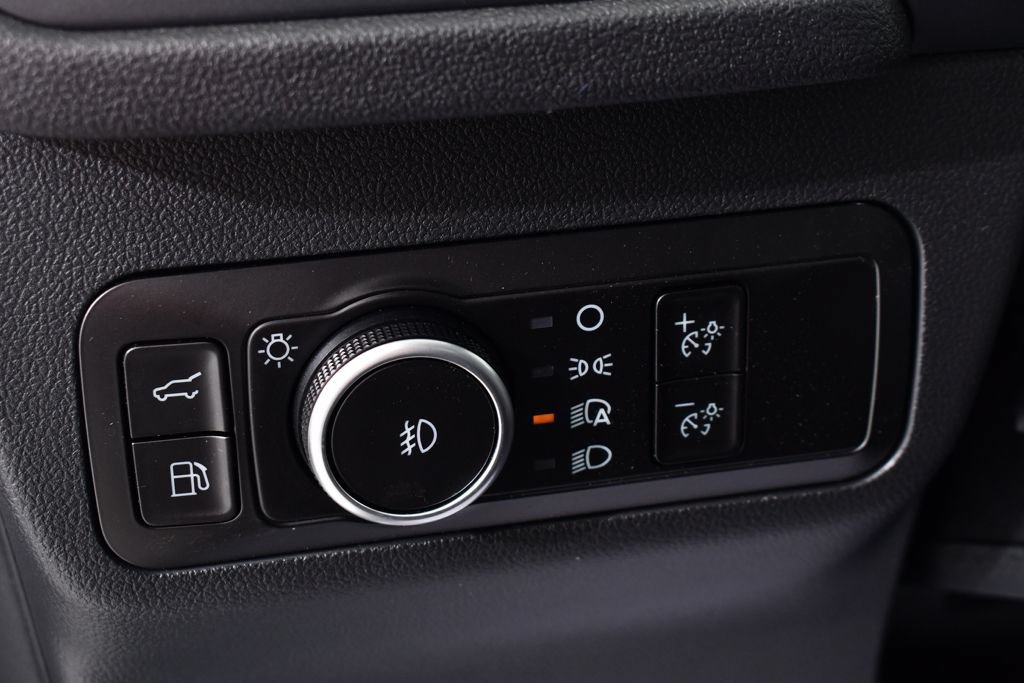 New 2025 Ford Escape SE w/ PHEV Premium Package FWD image 25