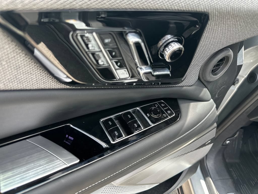 New 2027 Cadillac Optiq Luxury RWD image 22