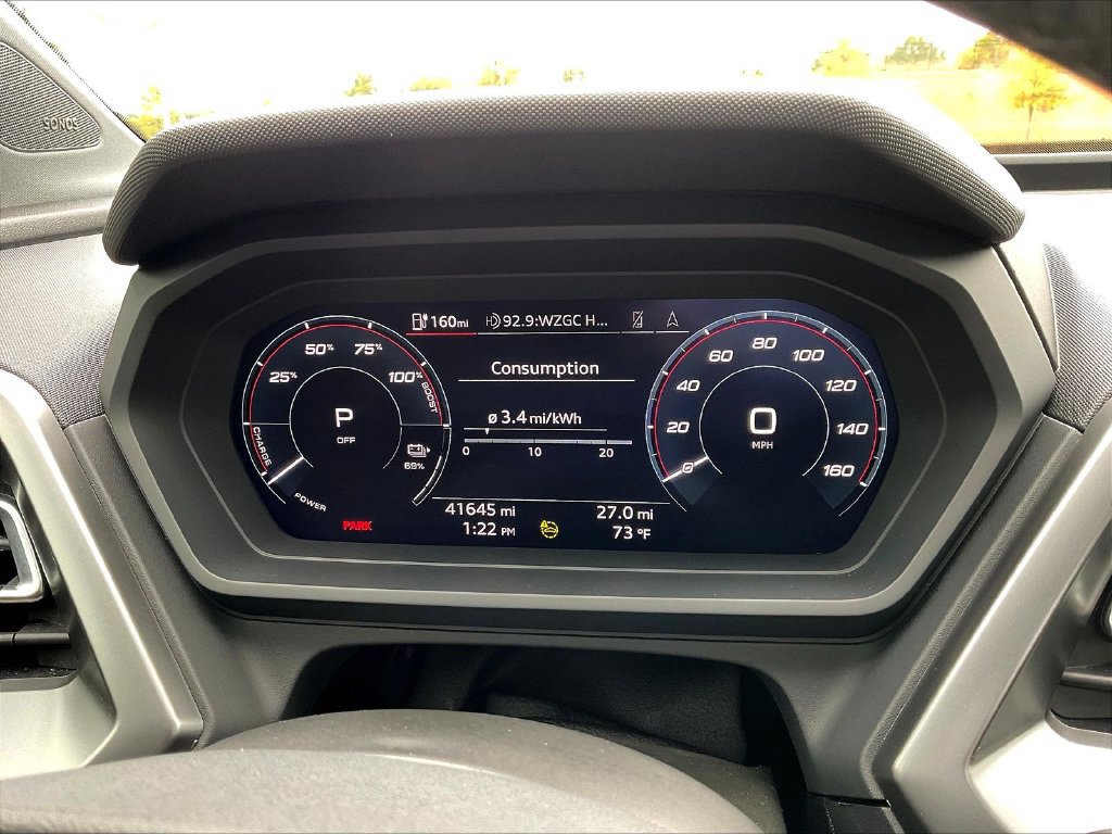 Used 2024 Audi Q4 e-tron Premium Plus AWD/4WD image 15