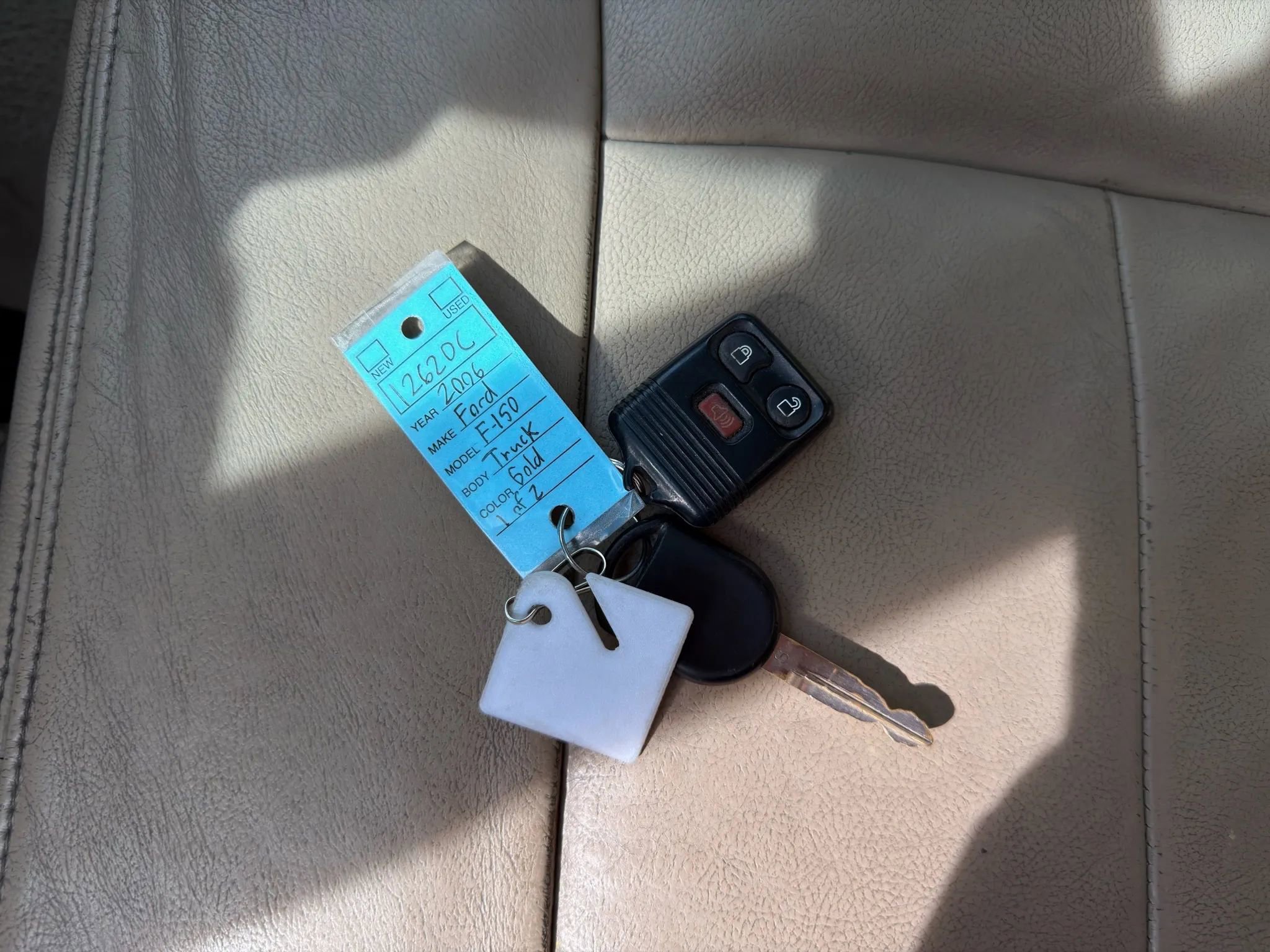 Used 2006 Ford F150 Lariat image 2