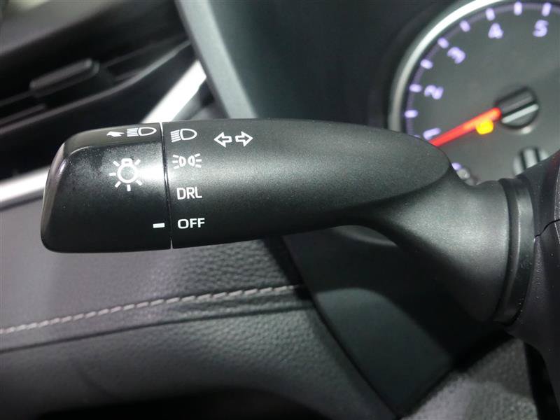 Used 2020 Toyota RAV4 LE w/ All Weather Liner Package AWD/4WD image 33