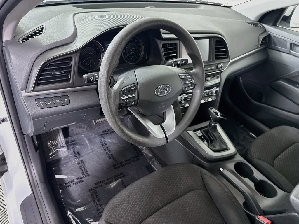 Used 2020 Hyundai Elantra SEL w/ Cargo Package (C1) FWD image 17