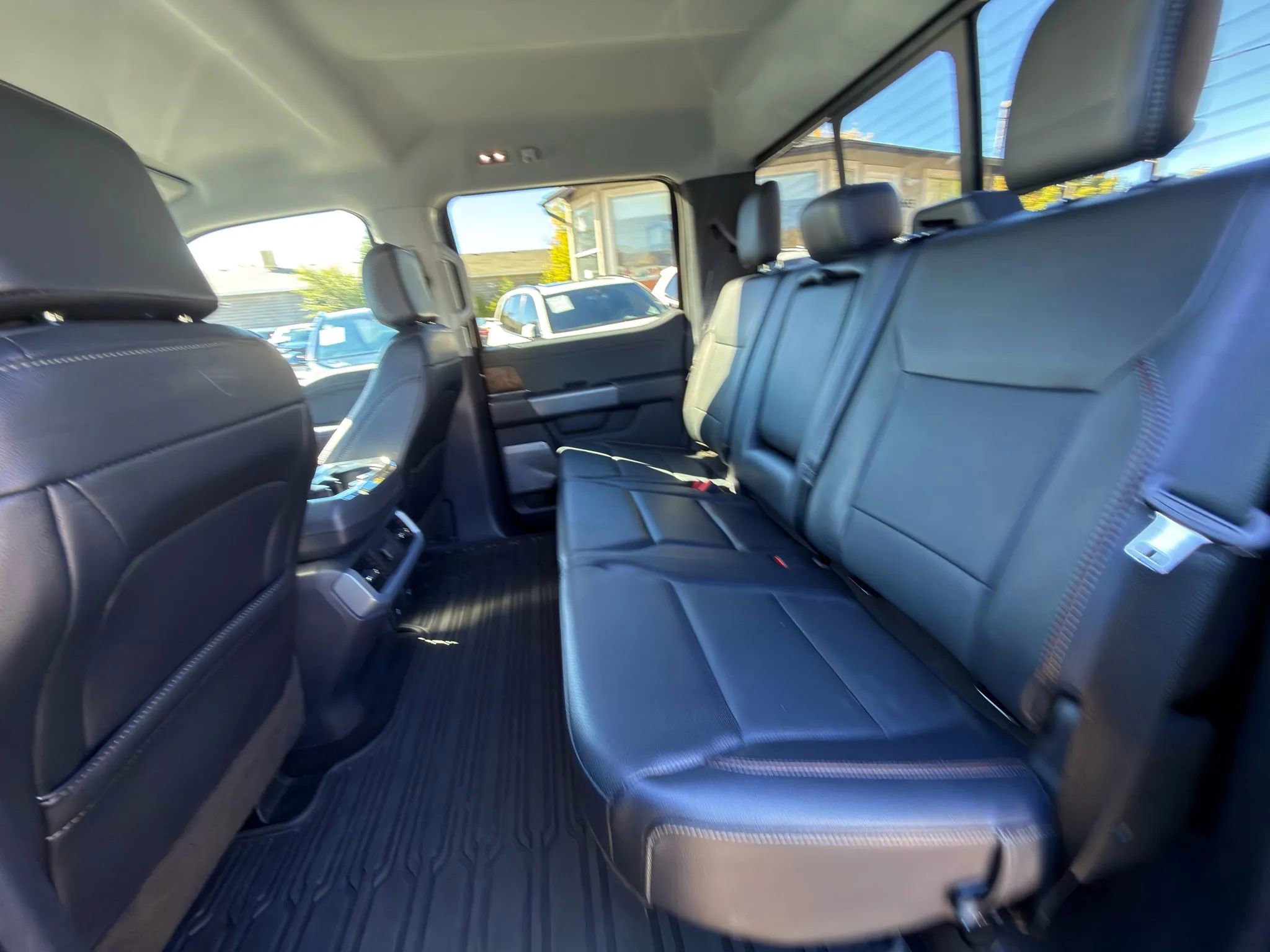 Used 2023 Ford F150 Lariat w/ Trailer Tow Package image 20