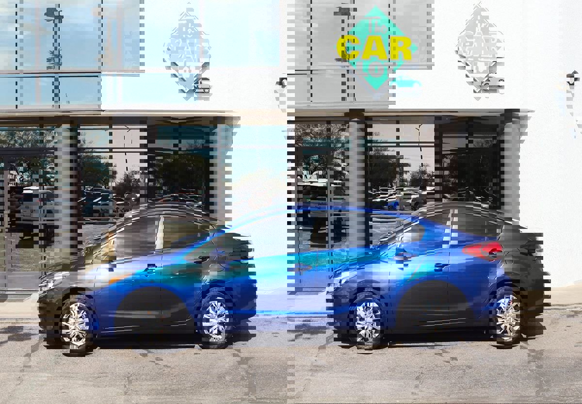 Used 2018 Kia Forte LX FWD image 8