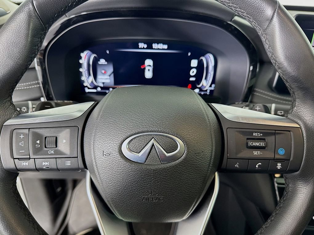 Used 2023 INFINITI QX60 Luxe w/ Performance Audio Package image 16