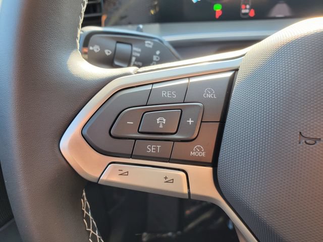 New 2026 Volkswagen Tiguan SE AWD/4WD image 21