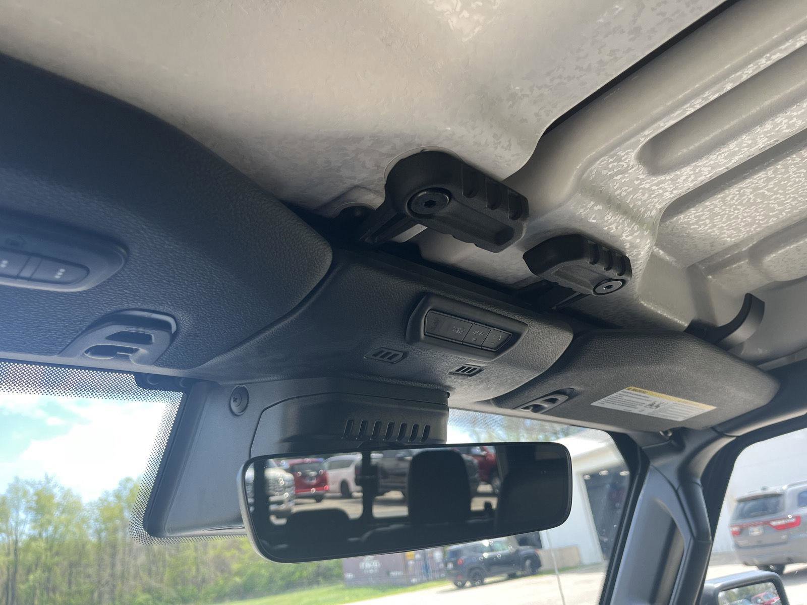 Used 2022 Jeep Gladiator Overland AWD/4WD image 26