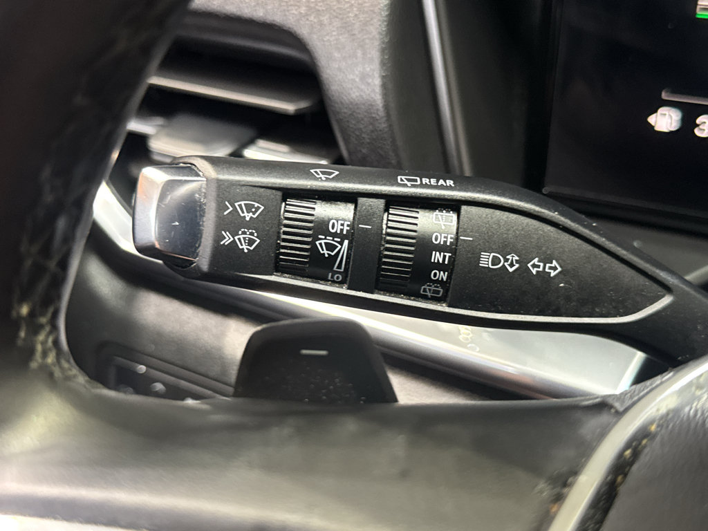 Used 2026 GMC Terrain Elevation AWD/4WD image 23