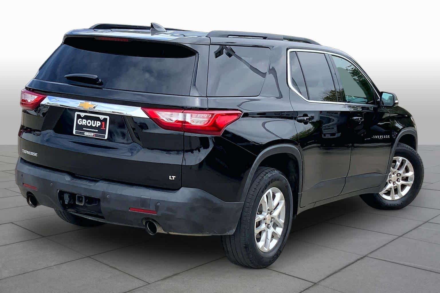 Used 2019 Chevrolet Traverse LT FWD image 13
