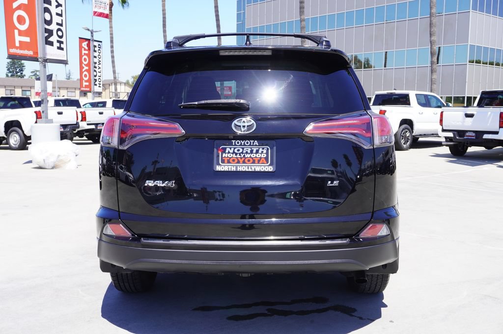Used 2018 Toyota RAV4 LE w/ All Weather Liner Package FWD image 6