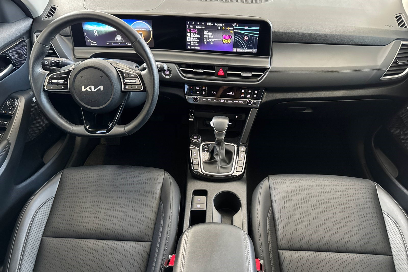 Used 2024 Kia Seltos SX w/ SX Sunroof Package AWD/4WD image 17