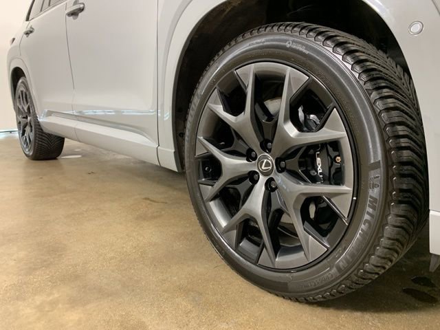 Certified 2024 Lexus TX 500h AWD w/ Technology Package image 6