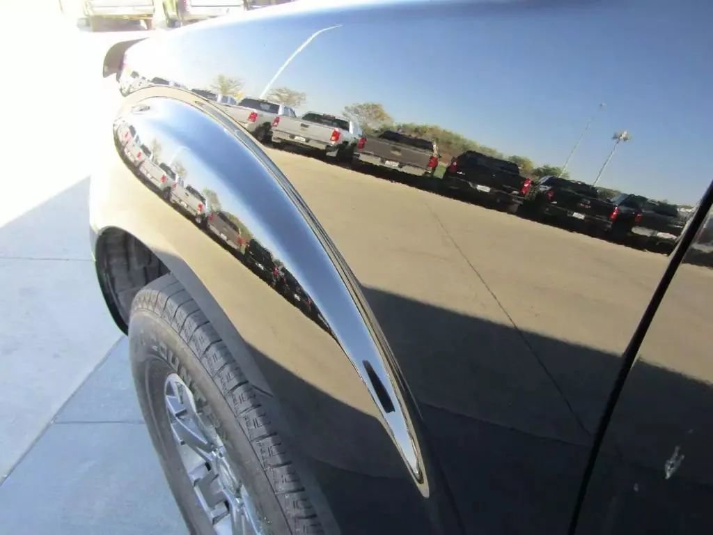 Used 2016 Nissan Frontier Desert Runner image 22