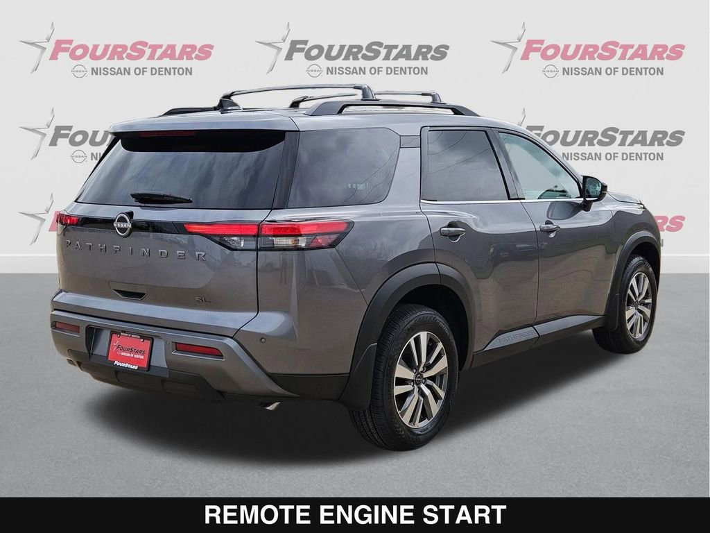 New 2026 Nissan Pathfinder SL image 4