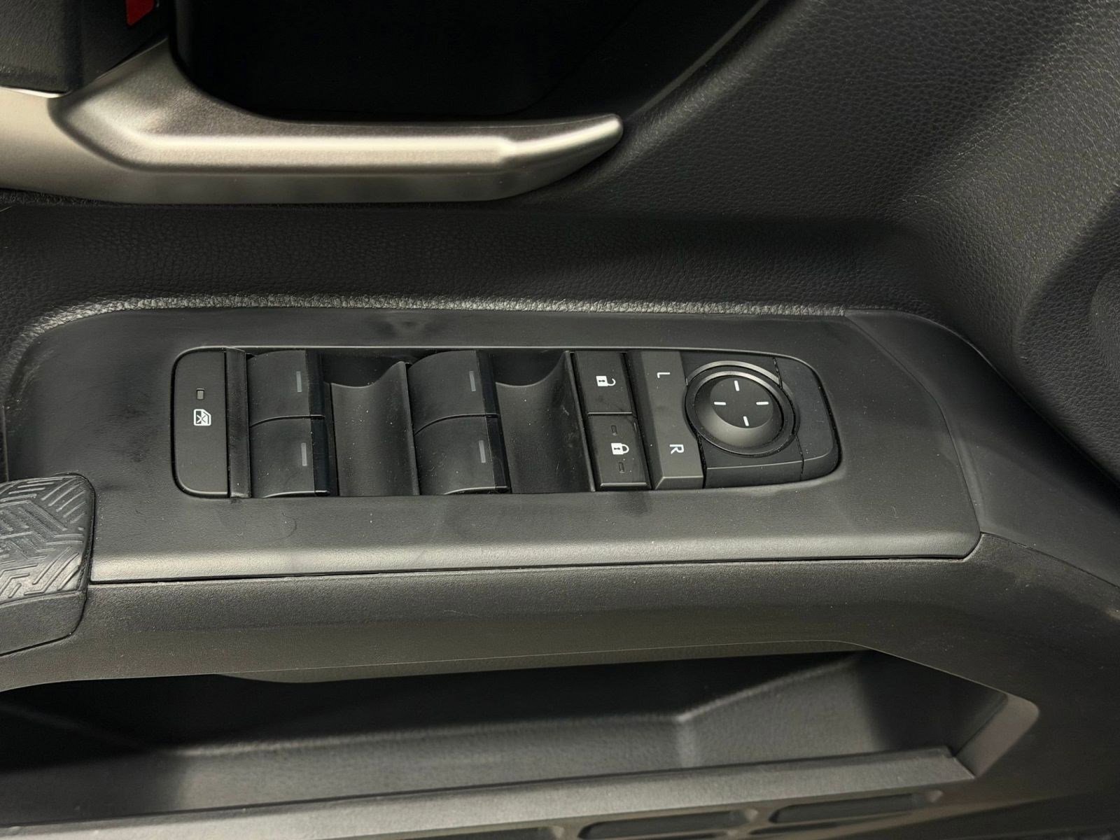 New 2026 Toyota Tacoma SR5 image 21