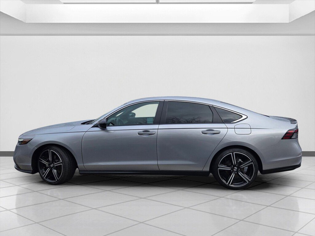 Certified 2024 Honda Accord Sport image 8