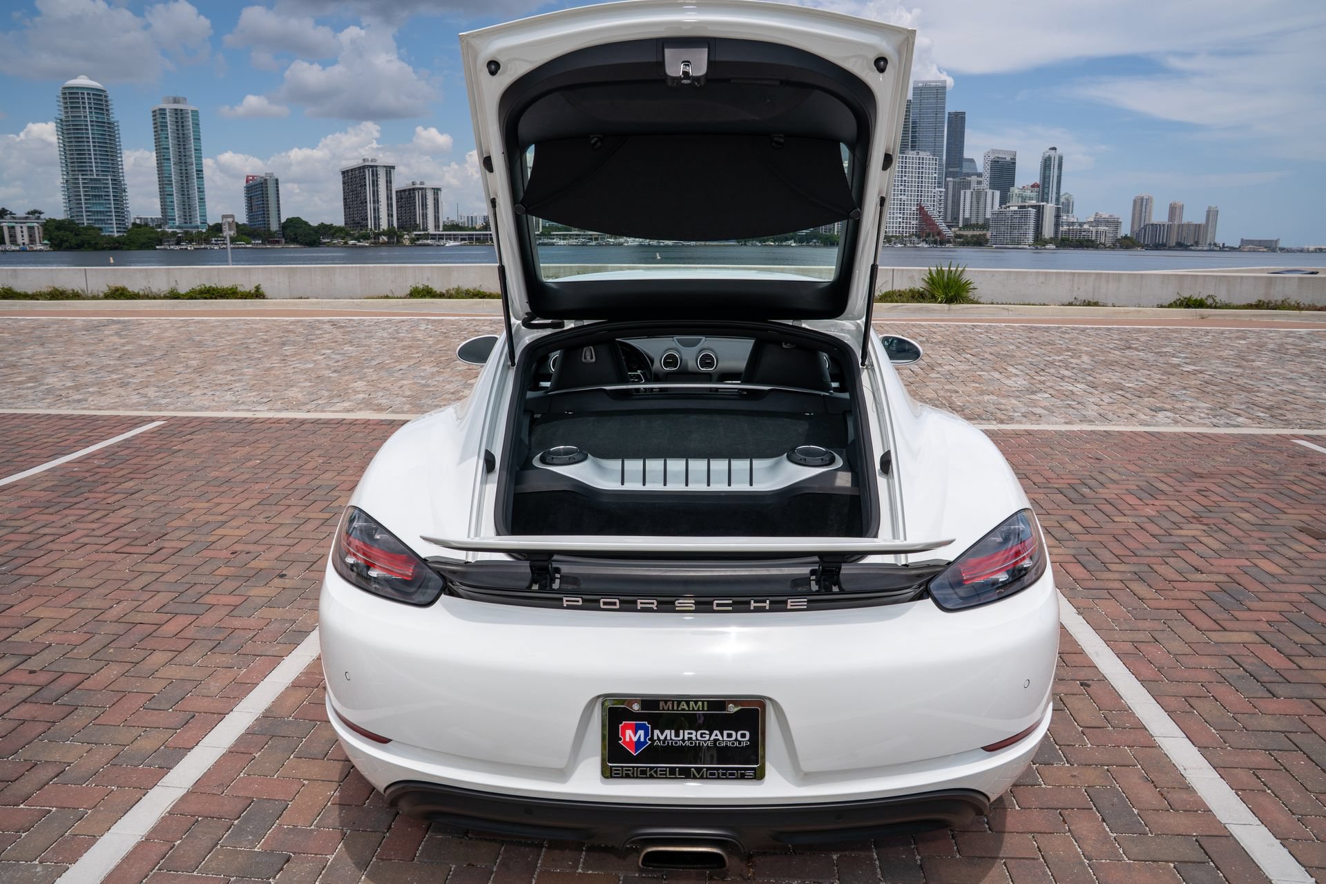 Used 2018 Porsche 718 Cayman RWD image 31