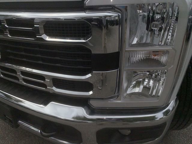 New 2024 Ford F350 XL image 9