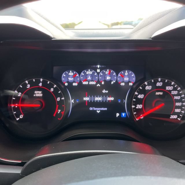 Used 2019 Chevrolet Camaro ZL1 RWD image 17