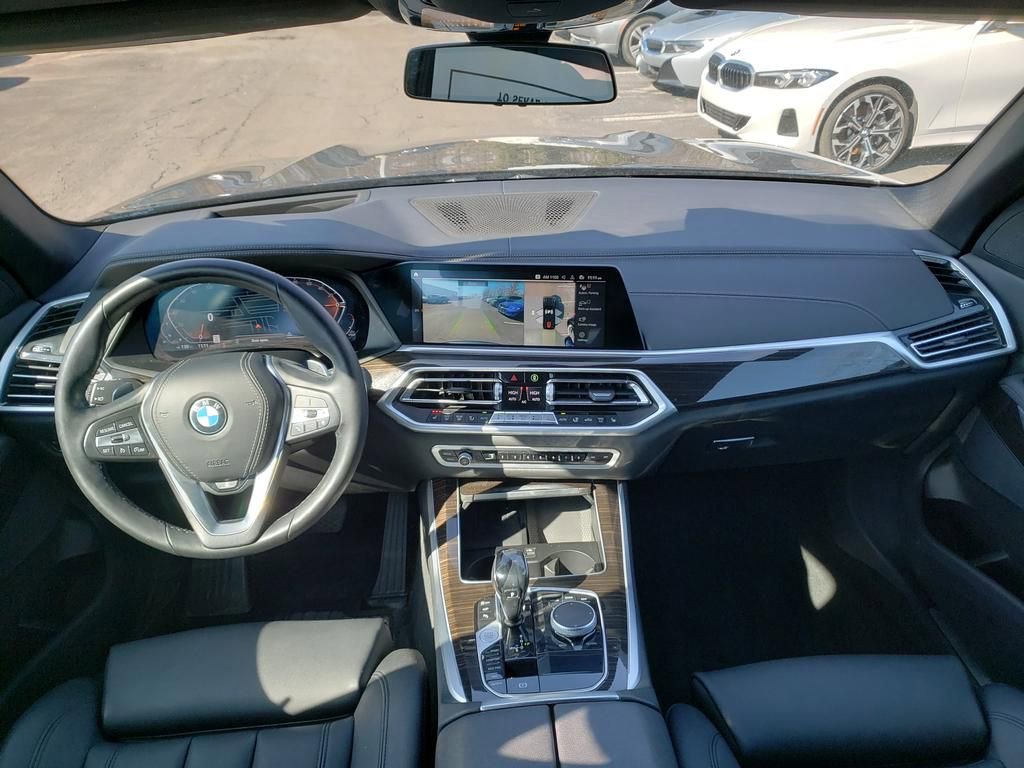 Used 2021 BMW X5 xDrive40i w/ Premium Package 3 image 13